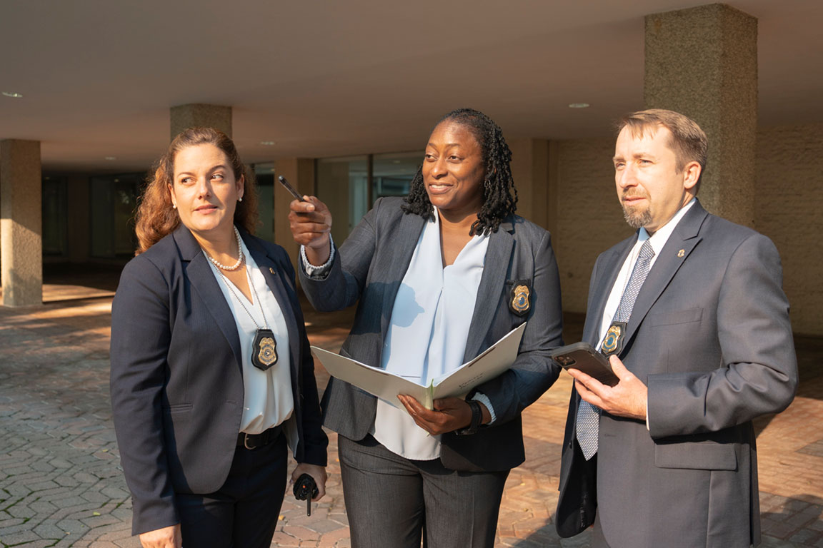 Agents Observing Scene