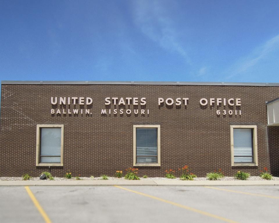 Ballwin Main Post Office Cover